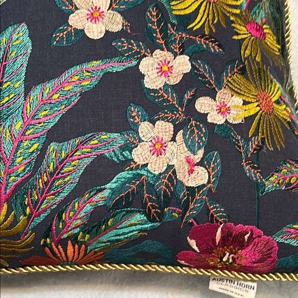 Austin Horn Classics Accent Pillow - Made in the USA - Picture 5 of 6